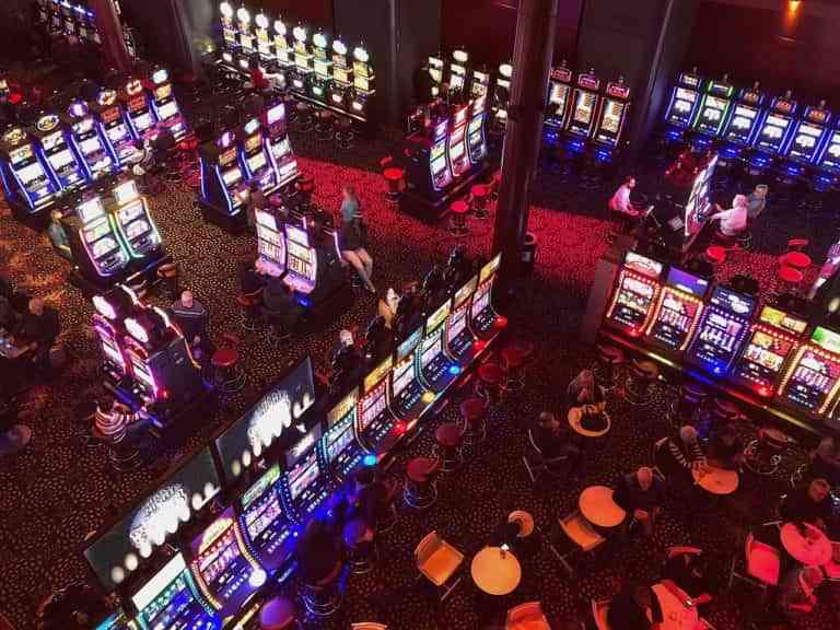Casino online: ocio para adultos durante el confinamiento